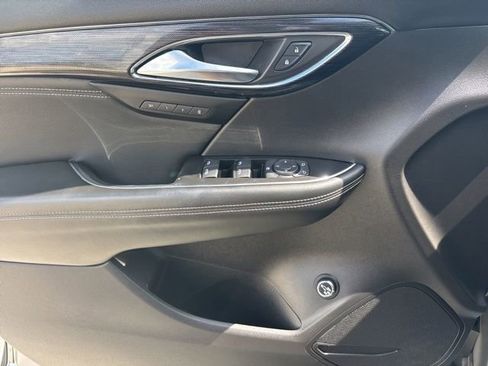 Used 2023 Buick Envision Essence FWD image 20