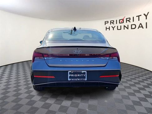 New 2026 Hyundai Elantra Sport image 5