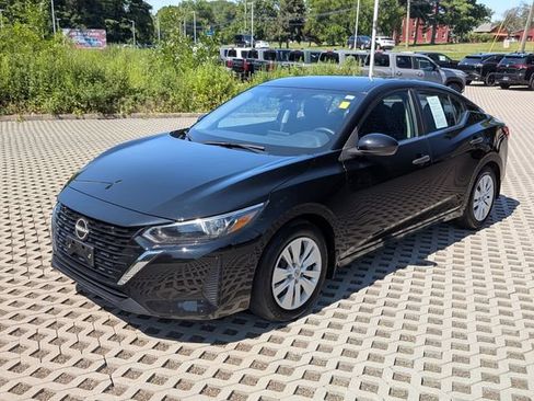Used 2024 Nissan Sentra S FWD image 8