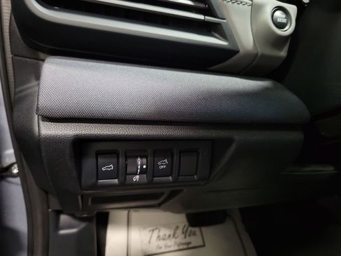 Used 2021 Subaru Outback Premium image 19