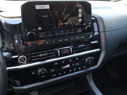 Used 2023 Nissan Pathfinder SL w/ SL Premium Package FWD image 8