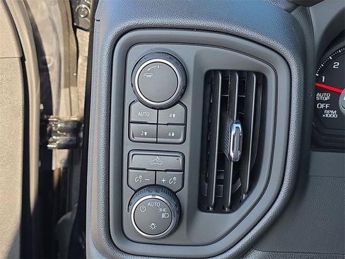Certified 2025 Chevrolet Silverado 1500 Custom Trail Boss image 18