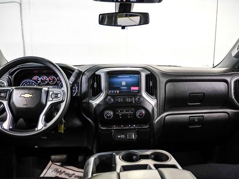Used 2020 Chevrolet Silverado 1500 LT w/ Trailering Package AWD/4WD image 16