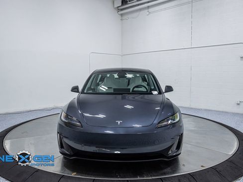 Used 2024 Tesla Model 3 Performance image 2