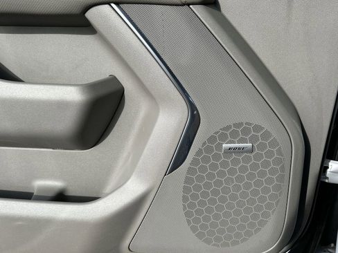 Used 2021 GMC Yukon SLT image 24