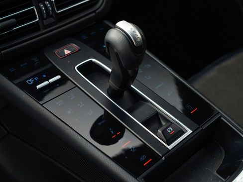 Used 2023 Porsche Macan GTS image 29