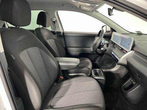Used 2024 Hyundai Ioniq 5 SE image 33