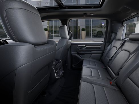 New 2026 RAM 1500 Laramie AWD/4WD image 23