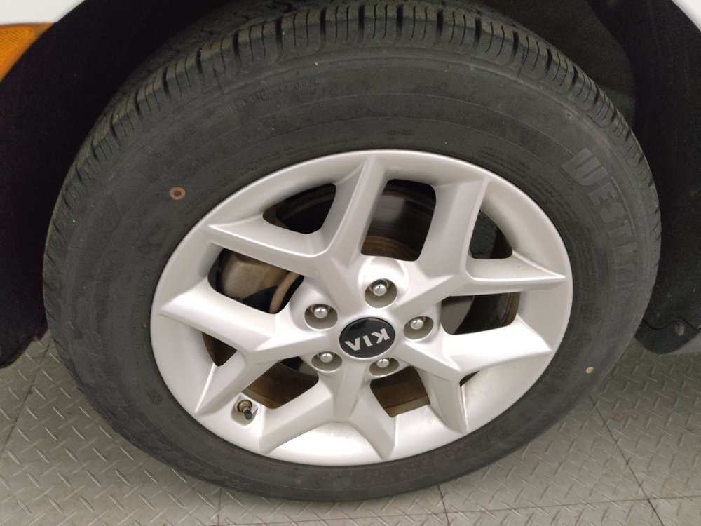 Used 2020 Kia Soul S FWD image 31