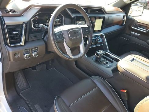 Used 2022 GMC Sierra 1500 Denali image 6