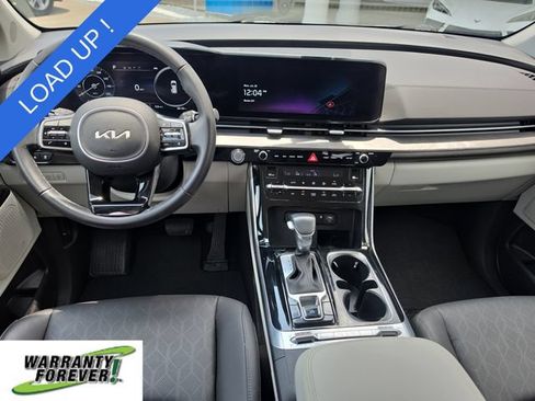 Used 2024 Kia Carnival SX FWD image 8