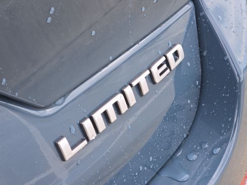New 2026 Jeep Grand Cherokee Limited RWD image 7