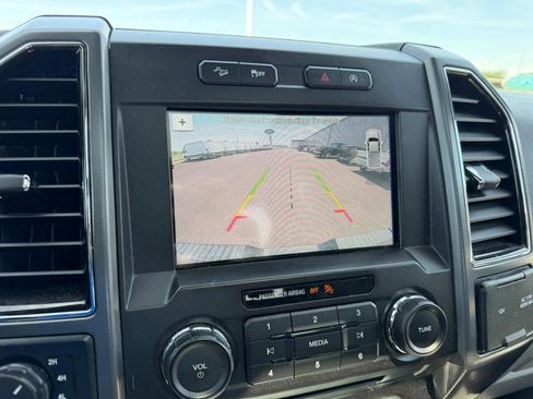 Used 2018 Ford F150 XLT w/ Equipment Group 302A Luxury image 21