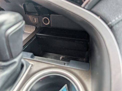 Used 2021 Toyota Camry XSE image 17