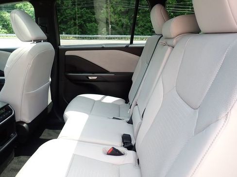 Used 2024 Lexus TX 350 AWD w/ Technology Package image 18
