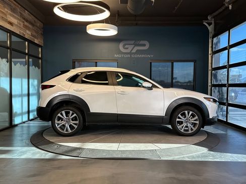 Used 2023 MAZDA CX-30 AWD 2.5 S w/ Select Package image 2