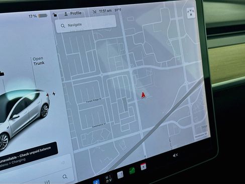 Used 2018 Tesla Model 3 Long Range RWD image 21