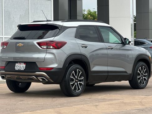Used 2023 Chevrolet TrailBlazer ACTIV FWD image 4
