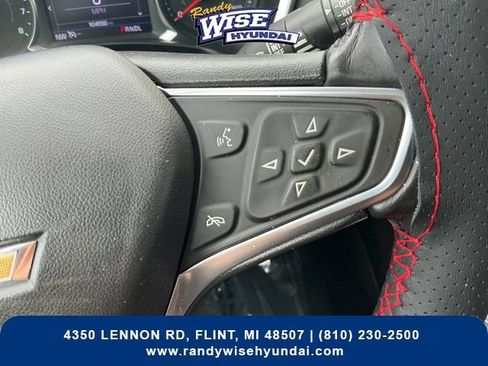 Used 2022 Chevrolet Equinox LT AWD/4WD image 17