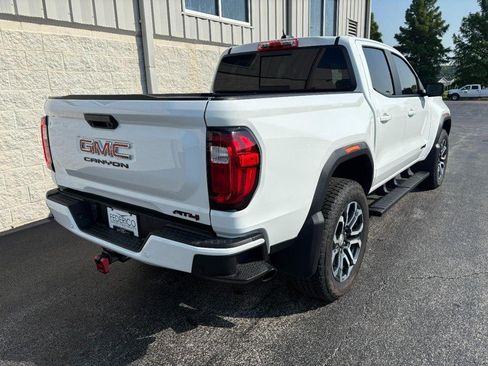 Used 2024 GMC Canyon AT4 w/ AT4 Premium Package AWD/4WD image 3