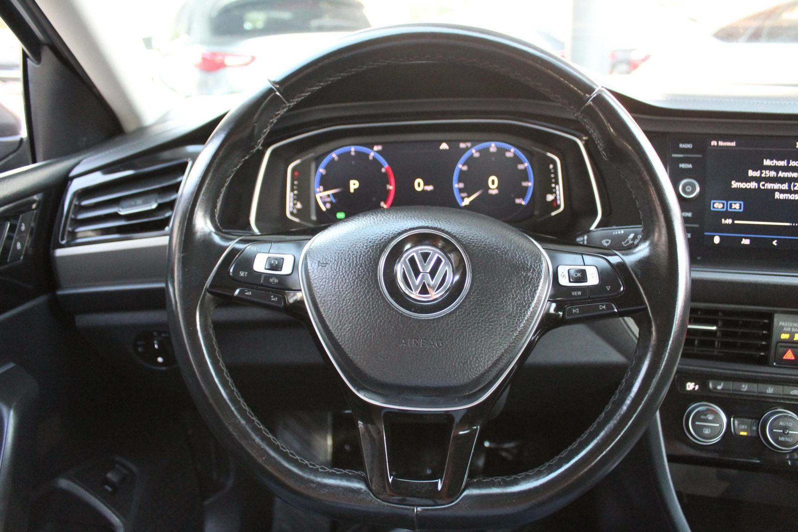 Used 2019 Volkswagen Jetta SEL Premium FWD image 15
