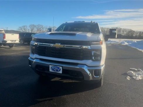 New 2026 Chevrolet Silverado 2500 LT w/ Convenience Package image 6
