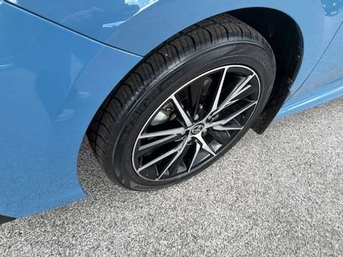 Certified 2023 Toyota Camry SE FWD image 9