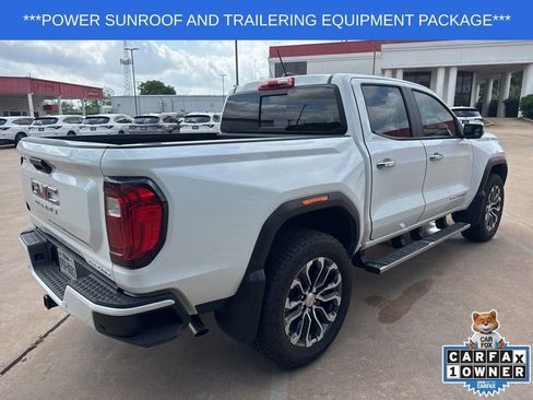 Used 2024 GMC Canyon Denali image 5