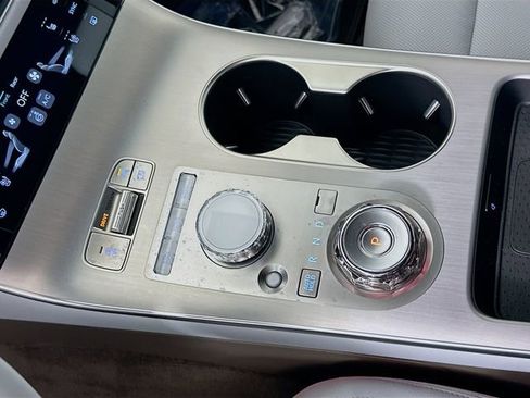 New 2026 Genesis GV70 2.5T Advanced image 15