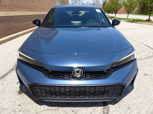 Used 2025 Honda Civic Sport image 14