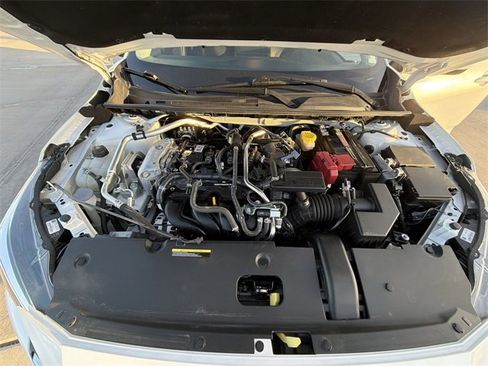 Used 2024 Nissan Sentra SV image 32