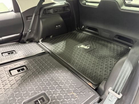 Used 2023 Ford Bronco Sport Badlands image 44