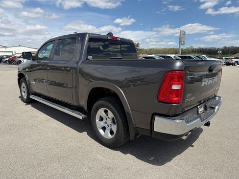 Used 2026 RAM 1500 Big Horn AWD/4WD image 7