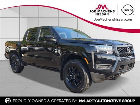 New 2026 Nissan Frontier 4x4 Crew Cab image 8