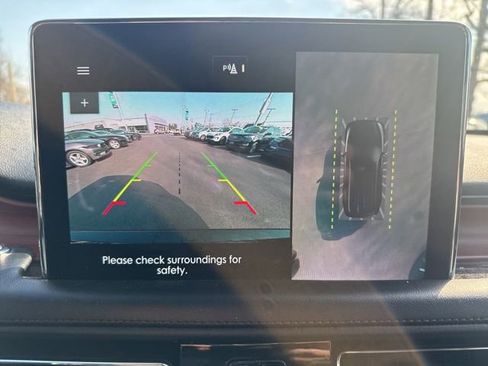 Used 2022 Lincoln Aviator Reserve w/ Equipment Group 201A image 11