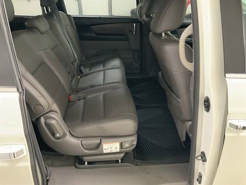 Used 2016 Honda Odyssey Touring Elite image 20