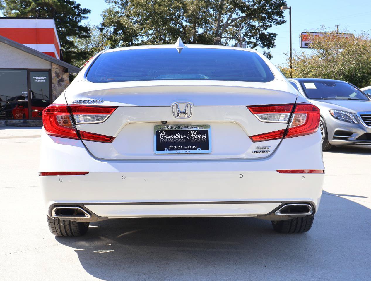 Used 2019 Honda Accord Touring image 5