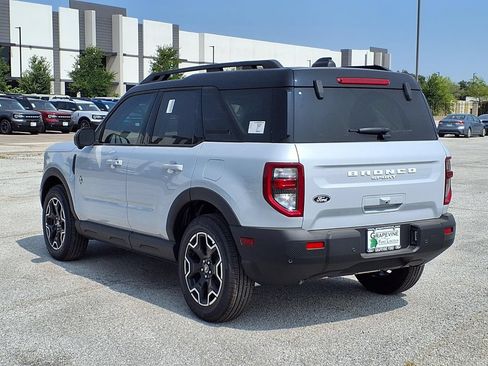 New 2026 Ford Bronco Sport Outer Banks w/ Outer Banks Tech Package+ AWD/4WD image 6