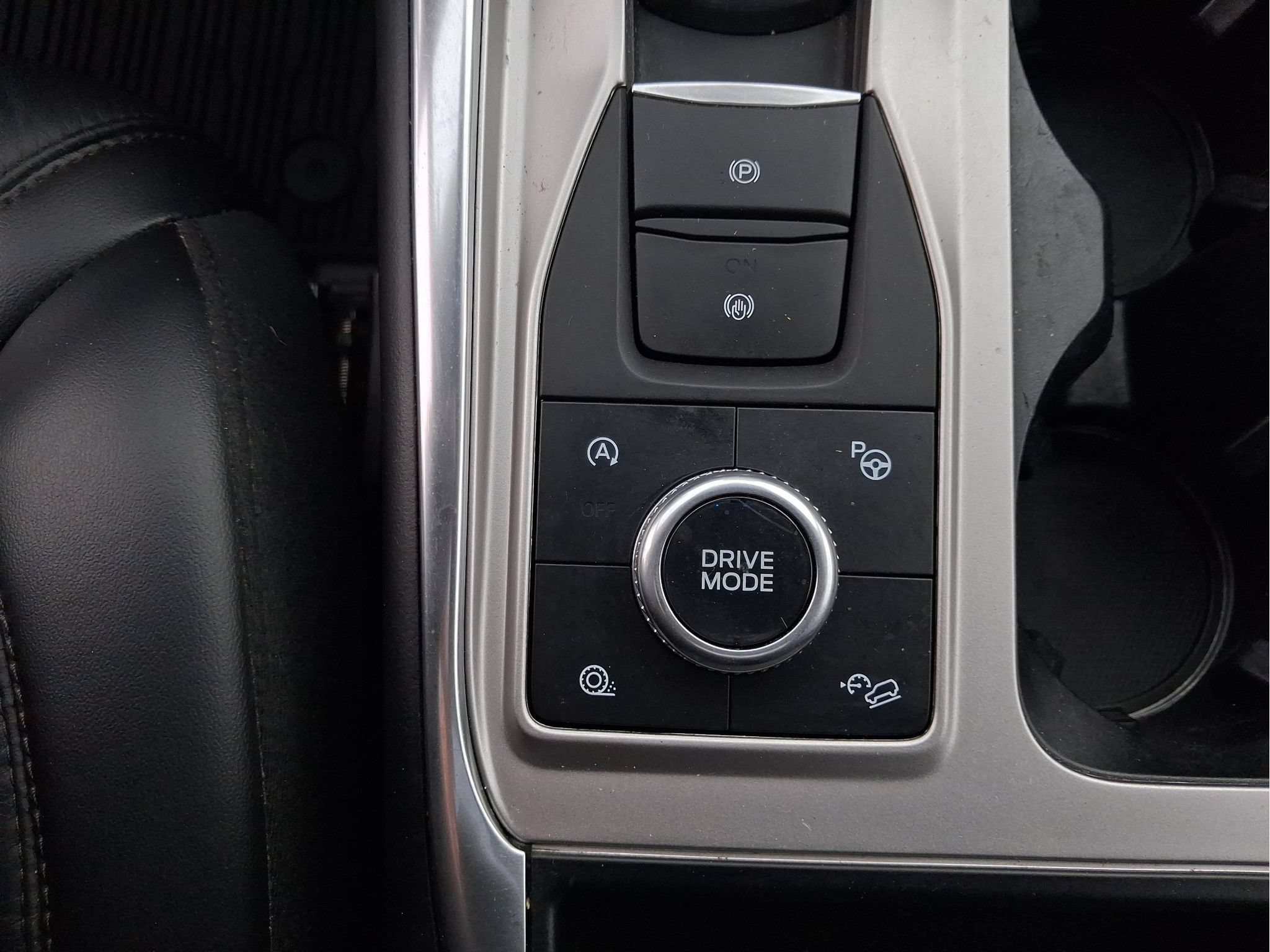 Used 2020 Ford Explorer Platinum AWD/4WD image 20