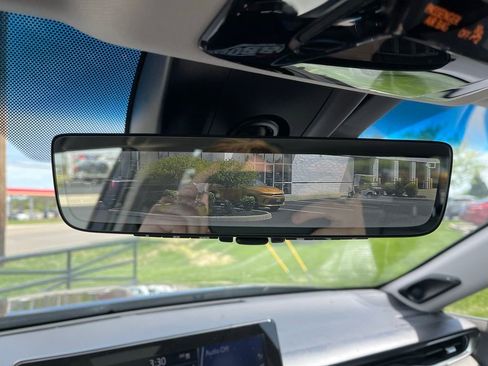 Used 2021 Toyota Venza Limited w/ Advanced Technology Package AWD/4WD image 13