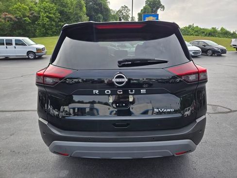 Used 2023 Nissan Rogue SV AWD/4WD image 8