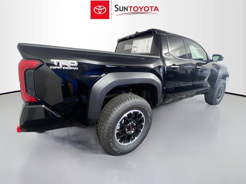 New 2025 Toyota Tacoma TRD Off-Road image 4