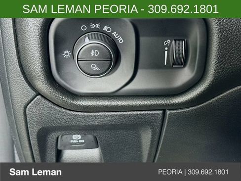 New 2026 RAM 1500 Express AWD/4WD image 10