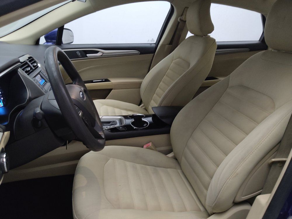 Used 2015 Ford Fusion SE FWD image 17