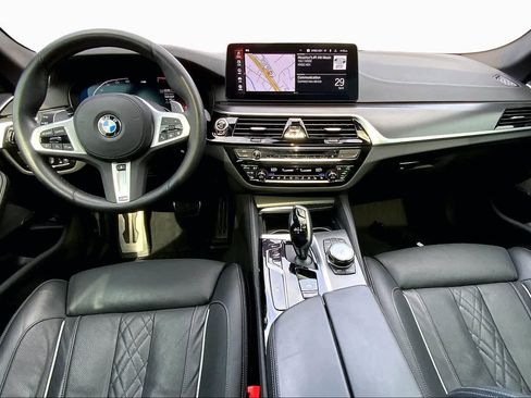 Used 2023 BMW 530i w/ Executive Package RWD image 15