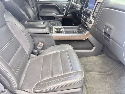 Used 2017 GMC Sierra 1500 Denali w/ Denali Ultimate Package image 14