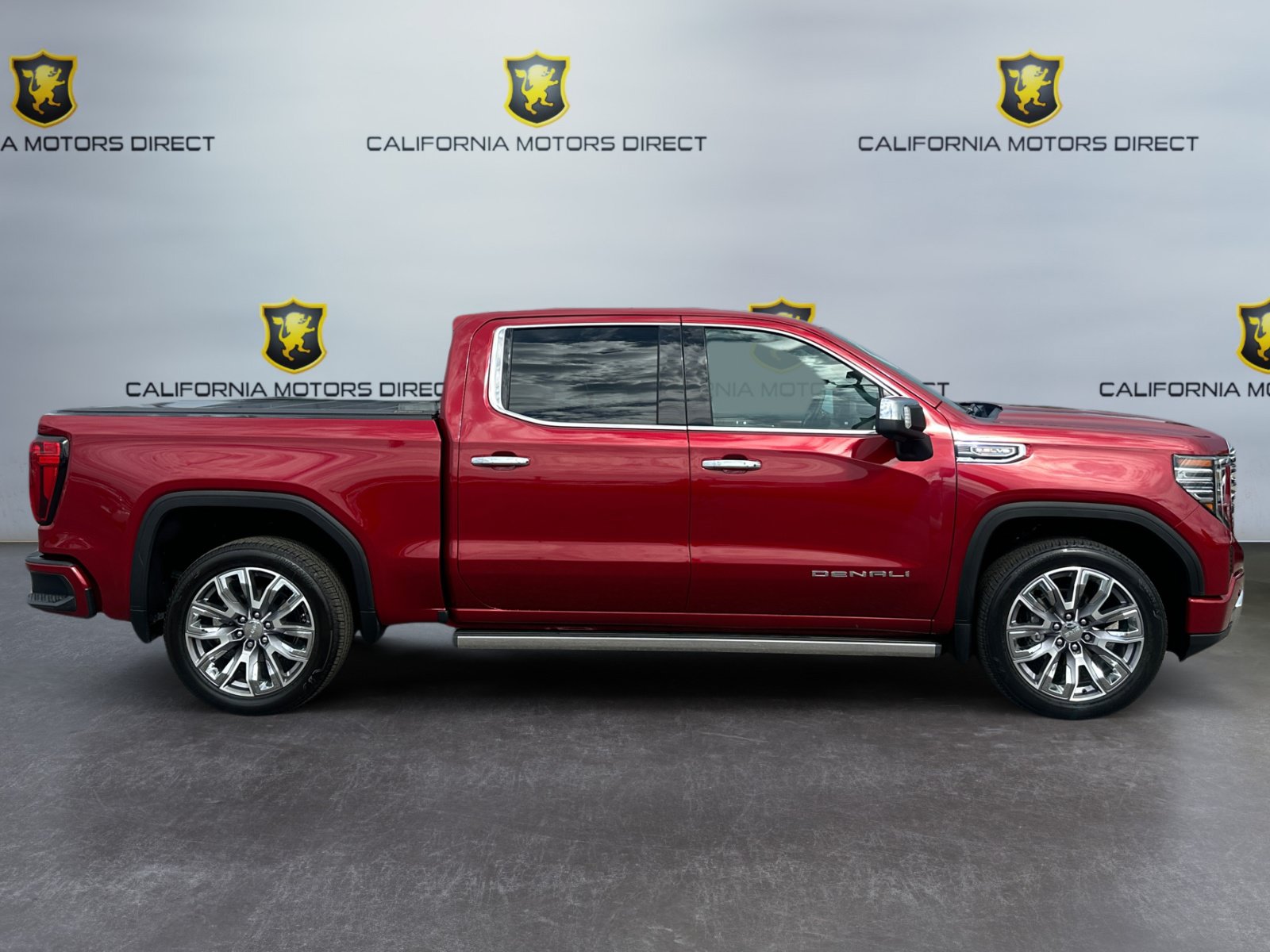 Used 2022 GMC Sierra 1500 Denali w/ Denali Reserve Package AWD/4WD image 6