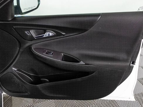 Used 2023 Chevrolet Malibu LT image 44