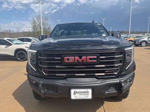 Used 2026 GMC Sierra 1500 AT4X image 9