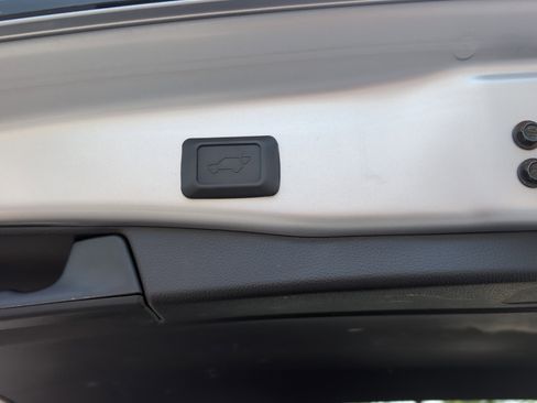 Certified 2022 Toyota RAV4 XLE Premium image 36